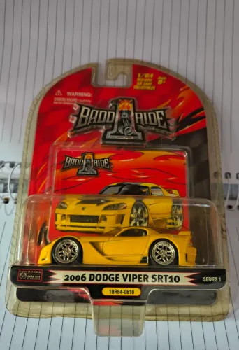 Bad Ride Viper Amarelo 1/64