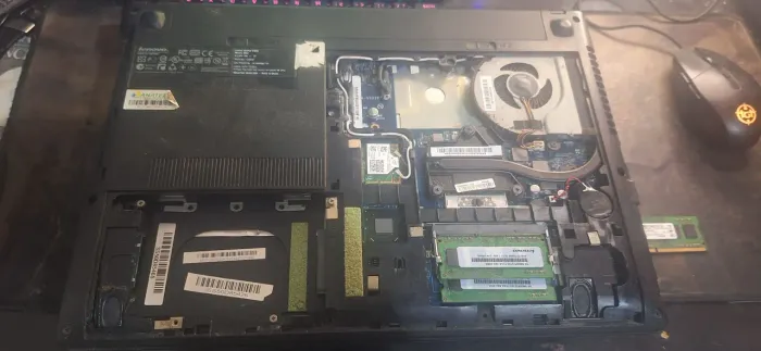 Notebook lenovo ideapad g400s ( leia a descrição)