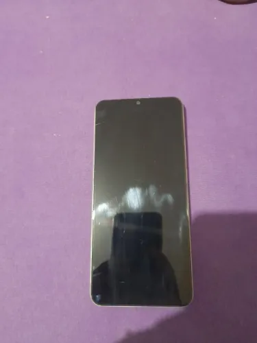 Vendo celular C61 semi-novo