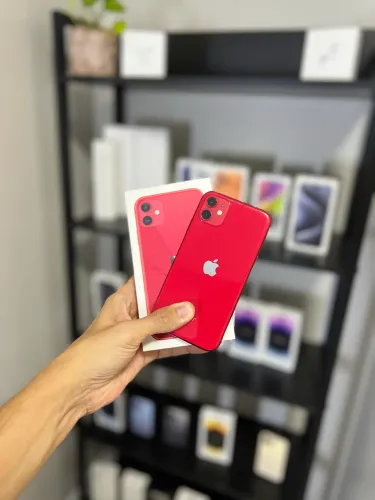 iPhone 11 64GB em perfeito estado 