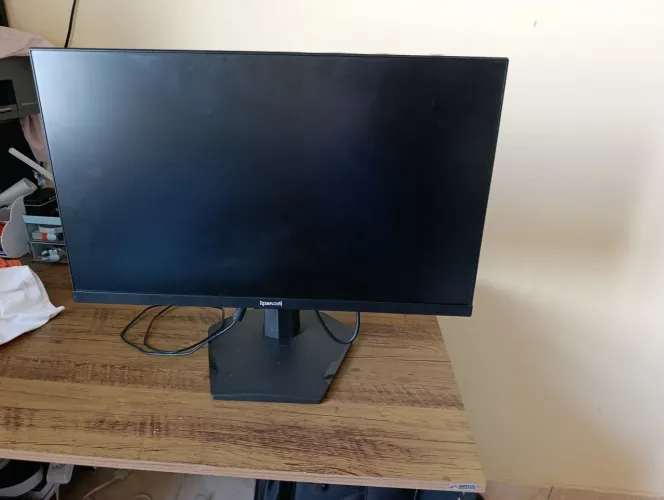 Monitor Redragon Azur 165hz 24' 1ms