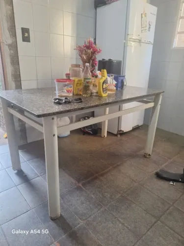 Mesa de Mármore