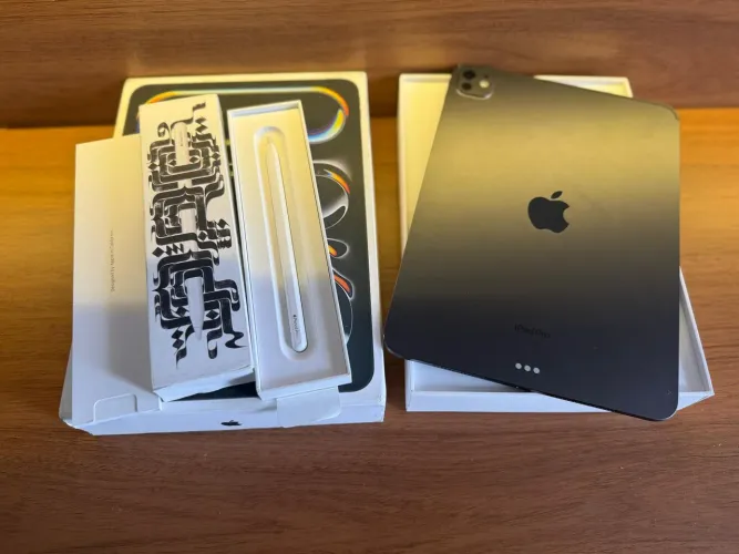 iPad Pro M4 11 256gb + Pencil Pro - seminovos