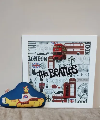 Quadro Beatles e almofada Yellow Submarine