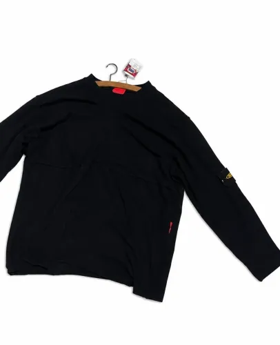 Longsleeve MAD Island Preta