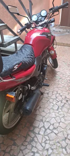 Troco moto cbx strada toda em dia motor bom ... troco por carro ou moto bros