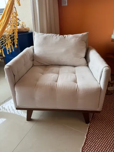 Poltrona confortável e linda