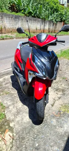 Honda Elite 125 Vermelha