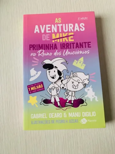 Livros As Aventuras de Priminha Irritante no Reino dos Unicórnios capa mole