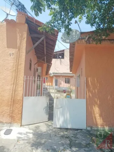 Casas de Vila para Venda em Duque de Caxias, Vila Oito de Maio