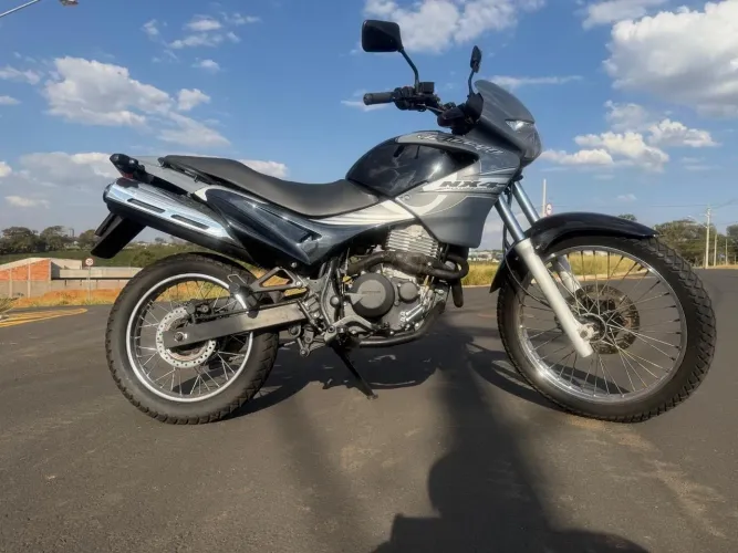 Vendo falcon 400 2004