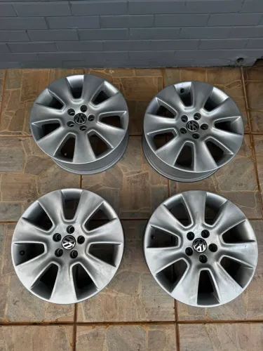 Rodas Volkswagen aro 16 furação 5x100