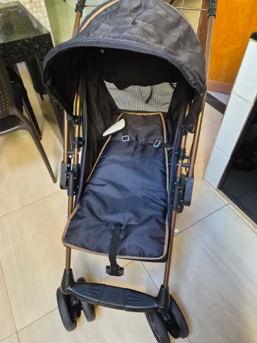 NOVINHO - CARRINHO DE BEBÊ!