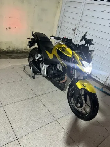 Vendo Cb Twister 2023