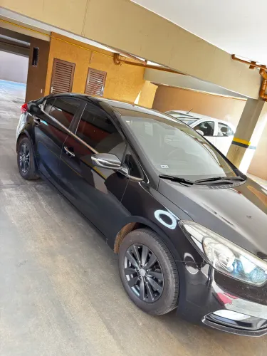 Kia Motors Cerato 1.6 16V Flex Aut. 2014
