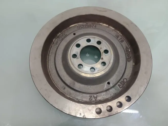 Volante do motor Fiat Palio/ gran Siena/bravo/ Punto/Linea 1.6/1.8 etork original