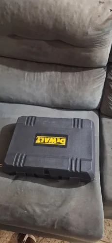 Martelete Dewalt 8 kg 127v 1600 watts de potência 