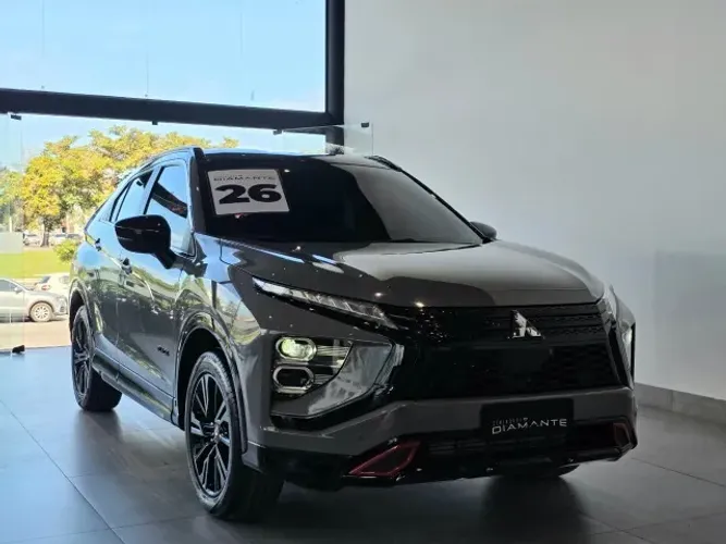 Mitsubishi Eclipse Cross HPE Black 1.5 16V 165cv Aut. 2026