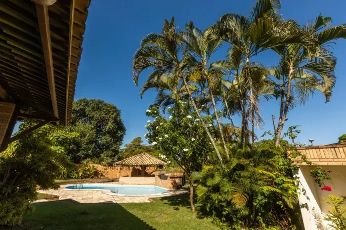 Mansão Estilo Chácara no Condomínio Jardim do Horto Gruta de Lourdes, Maceió, Alagoas