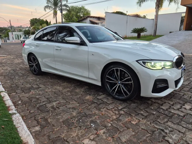BMW 330I Sport 2.0 TB 16V 4P 2020