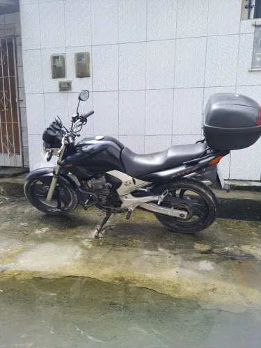 Yamaha fazer 250 2008 toda em dia pronto para uso