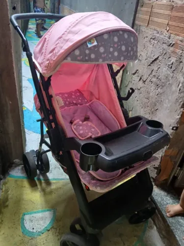 Vendo carrinho de Bebê