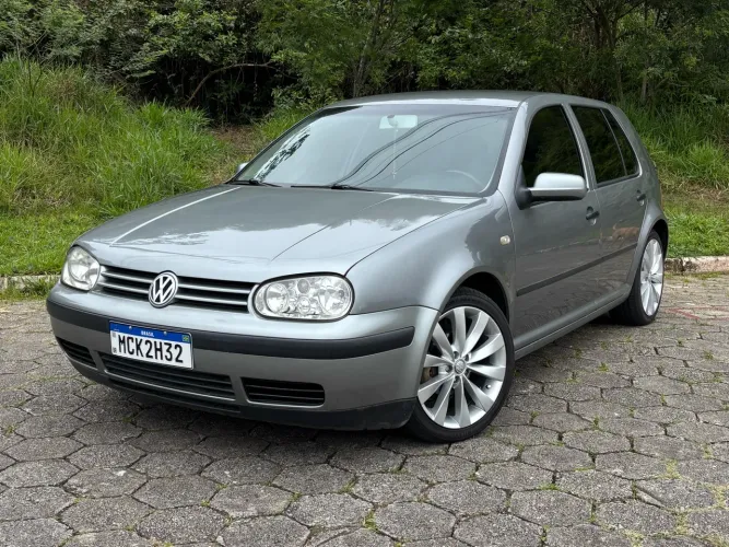 Volkswagen Golf 1.6 MI/ 1.6 MI Gener./black & Silver 2002