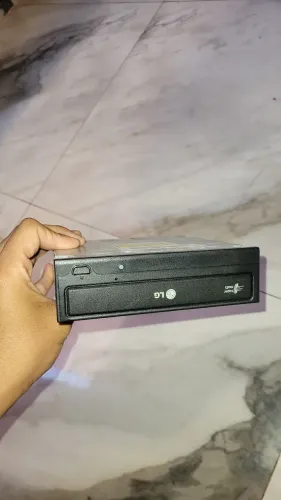 Drive Lg Gravador E Leitor Cd/dvd 22x Sata Gh22ns70