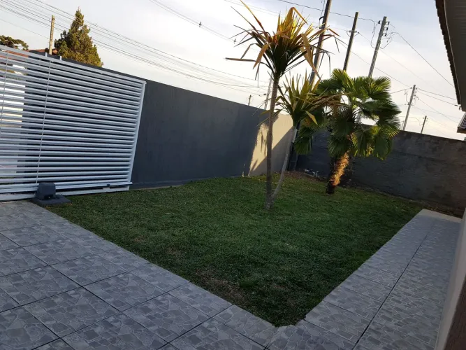Linda casa a venda na Lapa.