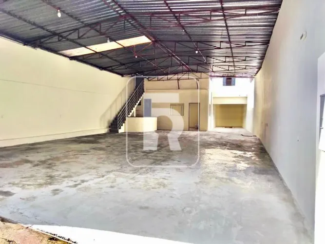 Galpão à venda, 270 m² por R$ 700.000,00 - Museu - Conselheiro Lafaiete/MG