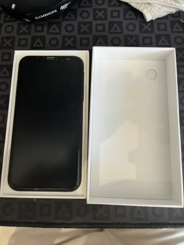 IPHONE XR 64gb Preto