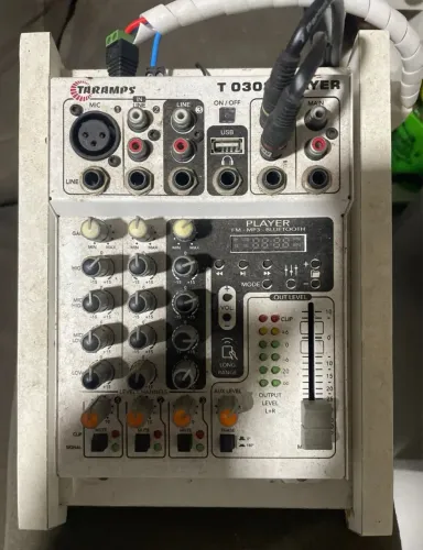 Vendo ou troco som automotivo completo