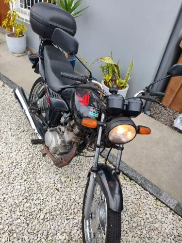 Moto fan 125 es 2011