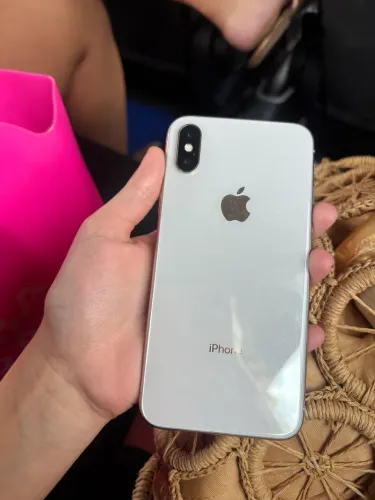 iPhone X semi novo TROCO NUM XR SOMENTE 