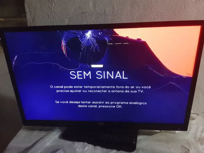 Televisão 42 polegadas com defeito