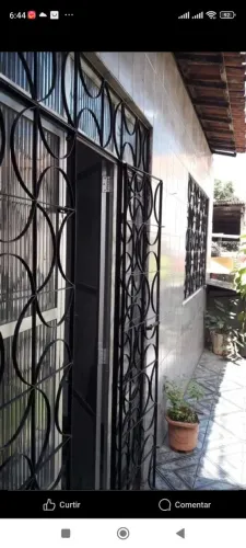 Vendo essa casa na Massaranduba 