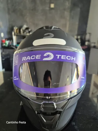 CAPACETE NOVO NUNCA USADO , NA CAIXA