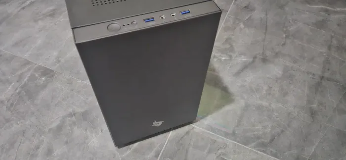 Gabiente Pichau HX100 - Apenas Retirada