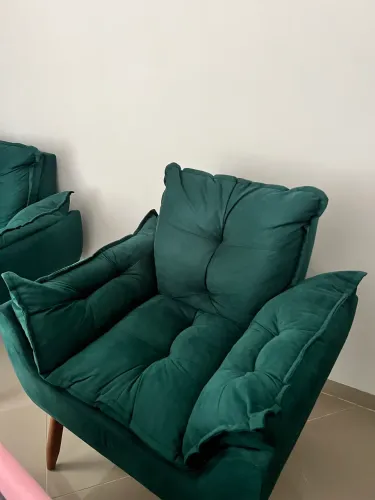Kit 2 Poltronas Verdes Confortáveis - R$ 350 as Duas