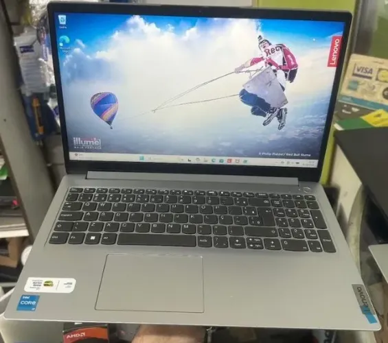 Notebook 8 GB RAM | I3 12º Geração LENOVO