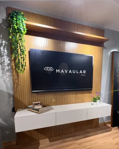 Painel Ripado Para TV Até 50" (Produto Novo)