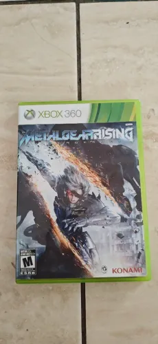 Metalgear rising revengeance Xbox 360 