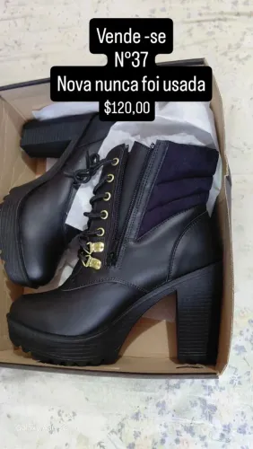 Vende-se bota produto novo ,nunca usada