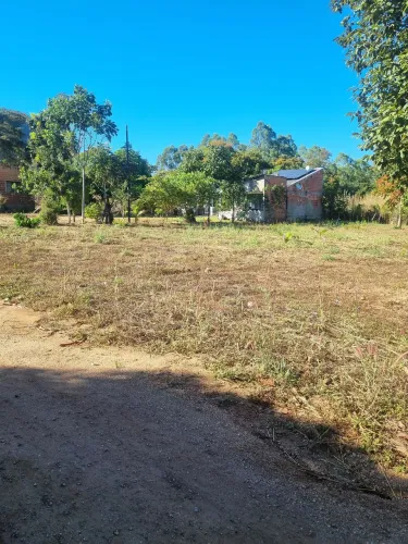 Vende se lote na região de taquarussu grande