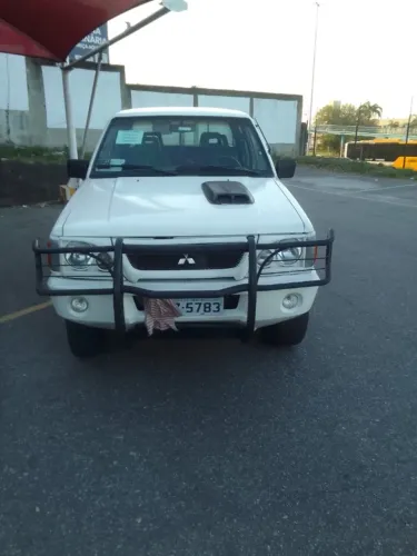 Mitsubishi L200 L 2.5 4X4 CD Turbo Diesel 2004