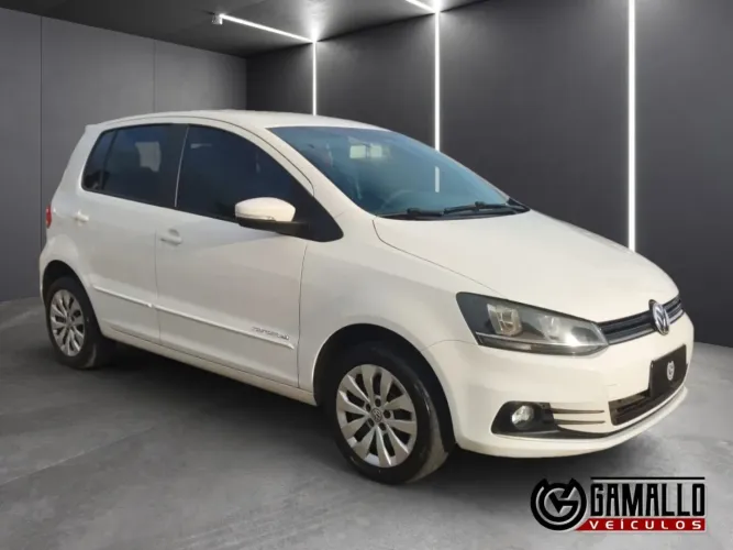 Volkswagen Fox MSI Comfortline 1.6 Flex 8V 4P 2015