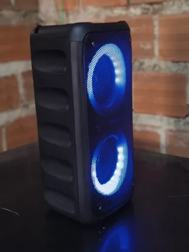 Caixa de som portátil