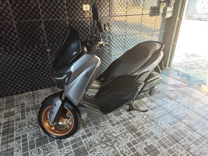 Nmax 160 Connected 2025