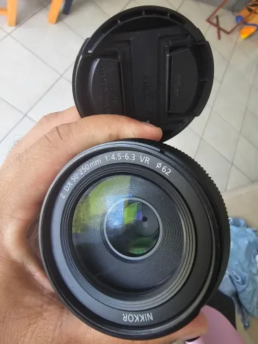 LENTE 50/250 F4 PARA NIKON Z