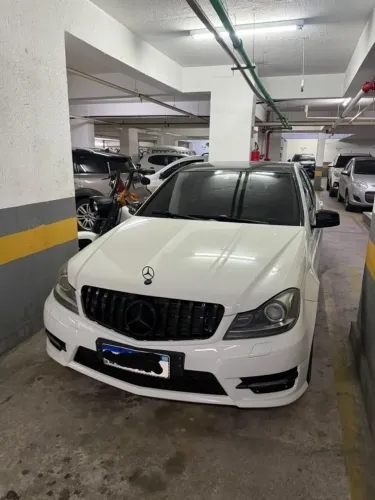 Mercedes-Benz C-180 CGI Sport 1.6 TB 16V 156cv Aut. 2014